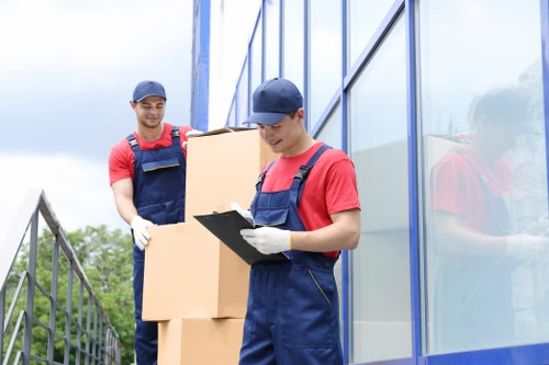 A local man and van service helping with moving in Tufnell Park