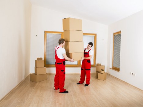 Local packing and unpacking support for homes and small businesses in Tufnell Park
